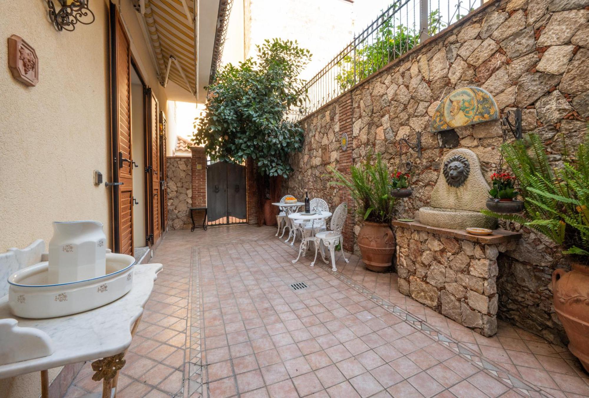 Casa D'Arte Taormina Leilighet Eksteriør bilde